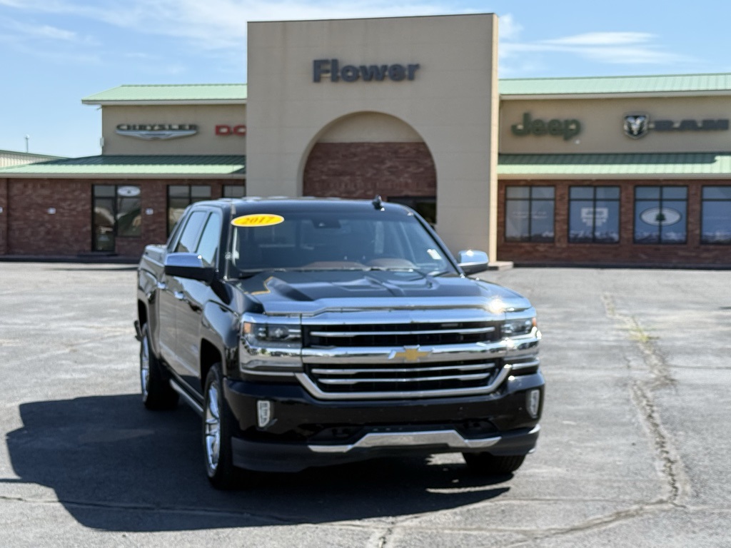 2017 Chevrolet Silverado 1500 High Country's photo