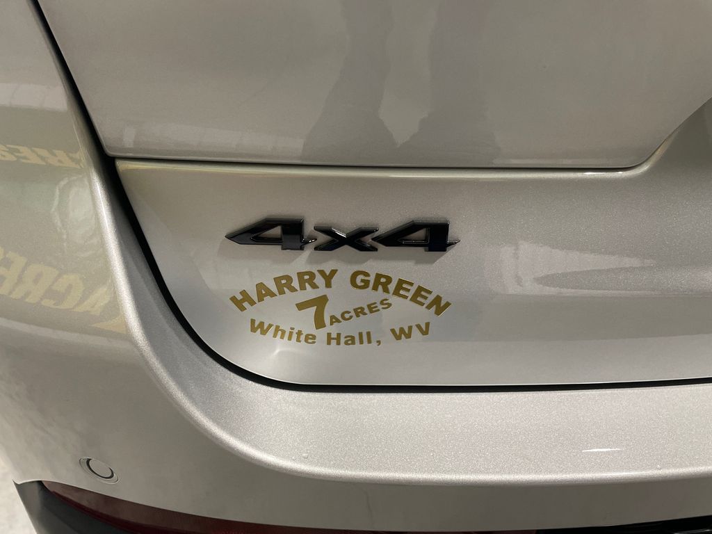 2025 Jeep Grand Cherokee Altitude photo 3