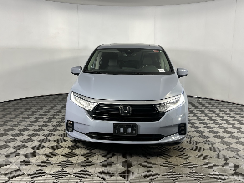 2024 Honda Odyssey Touring photo 5