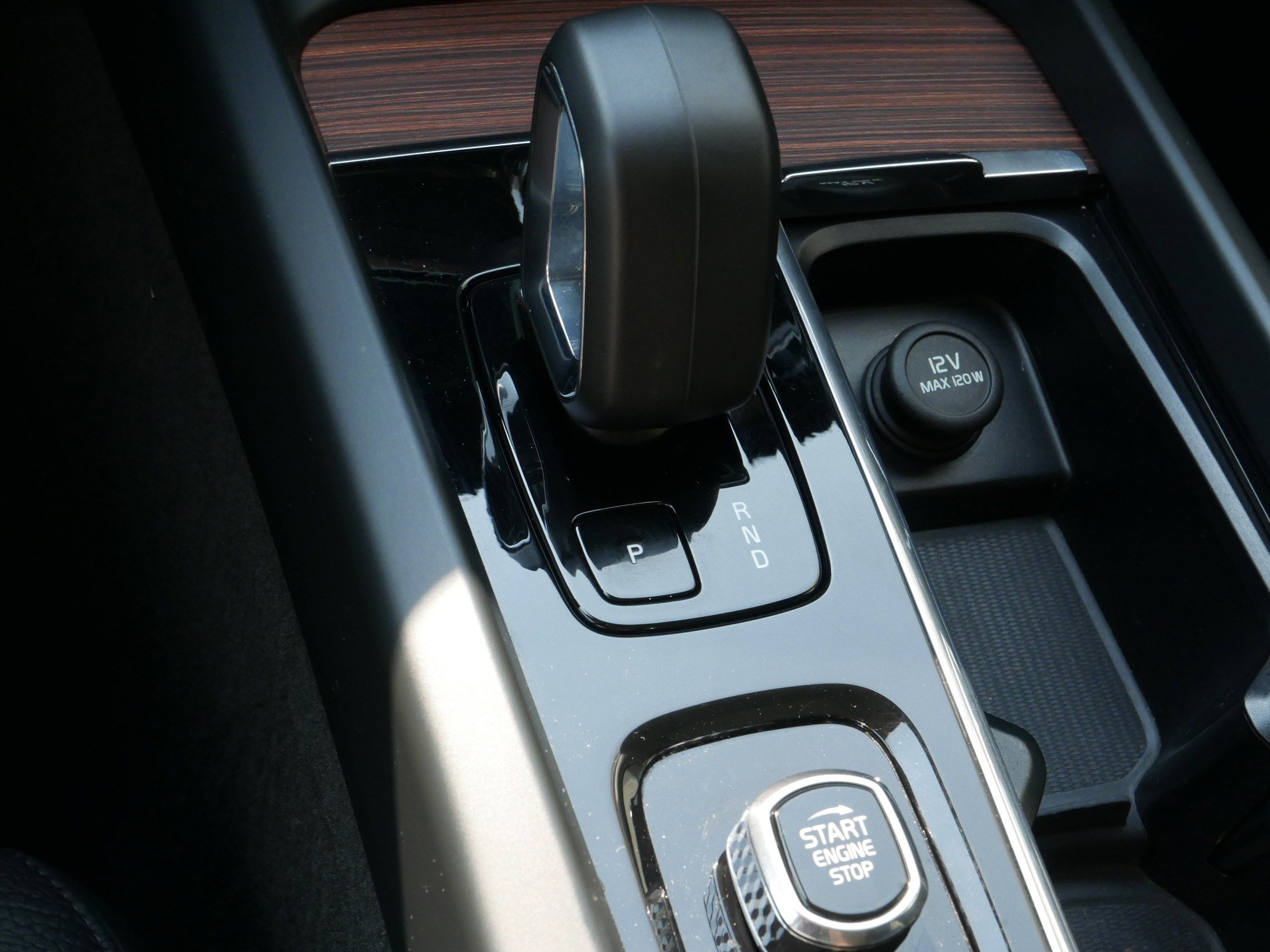 2024 Volvo V60 Cross Country Plus photo 24