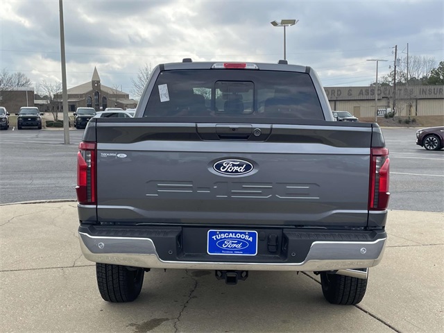 2025 Ford F-150 XLT photo 3