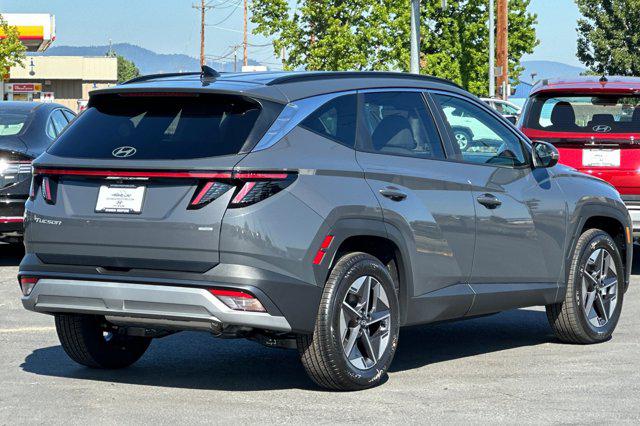 2025 Hyundai Tucson SEL Convenience photo 4
