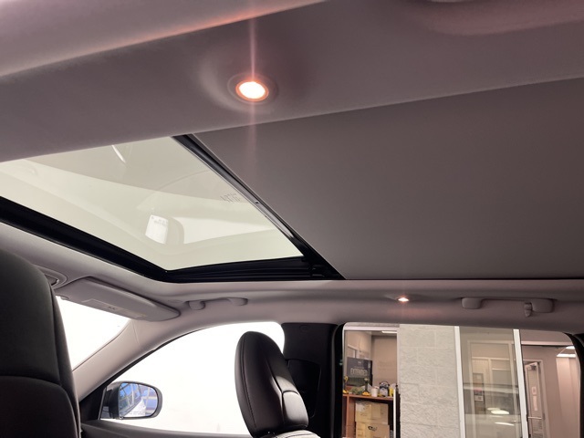 2022 Jeep Cherokee Limited photo 16