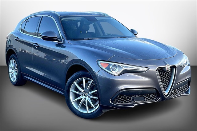 2018 Alfa Romeo Stelvio Ti's photo