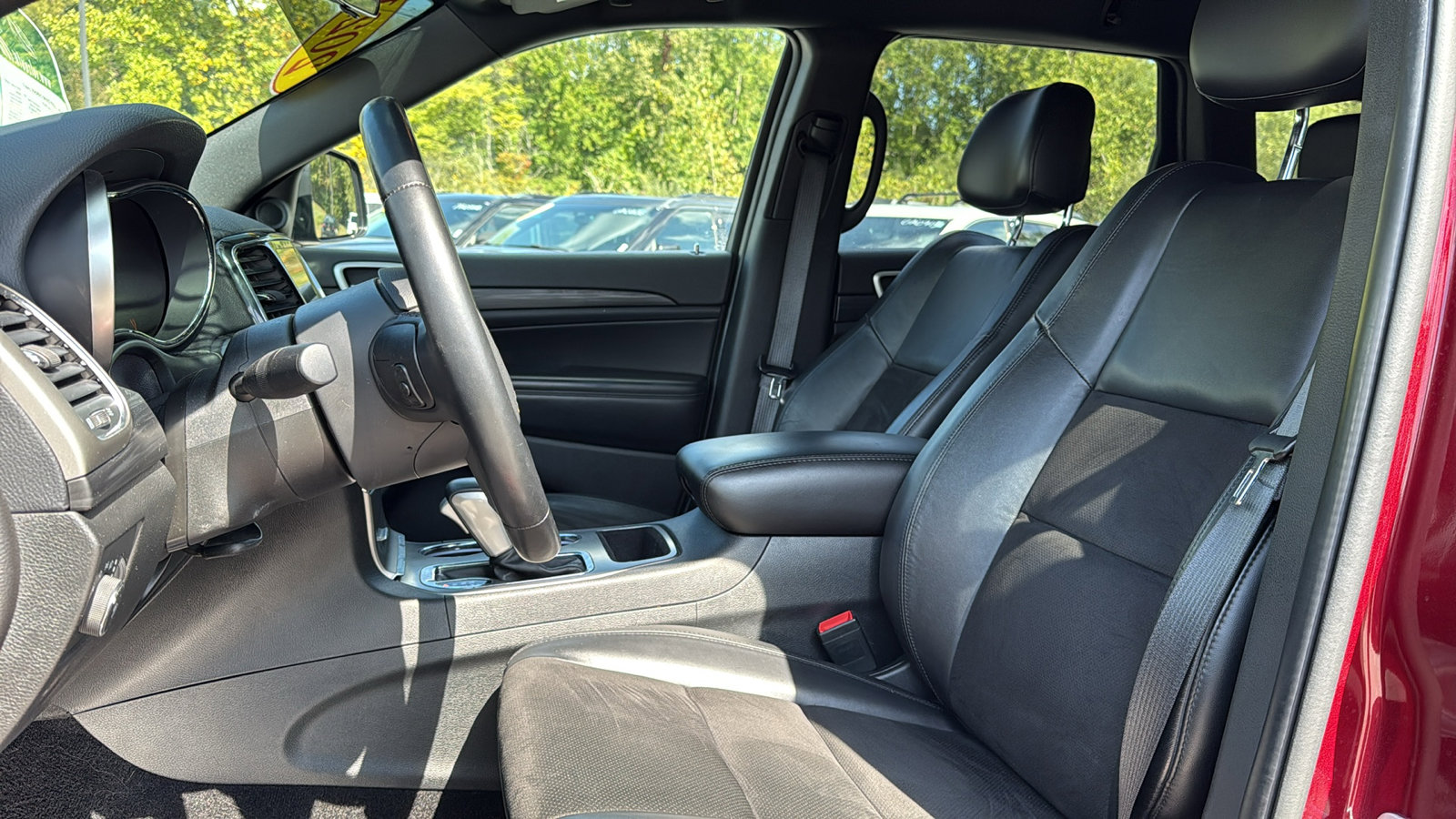 2021 Jeep Grand Cherokee Laredo X photo 10