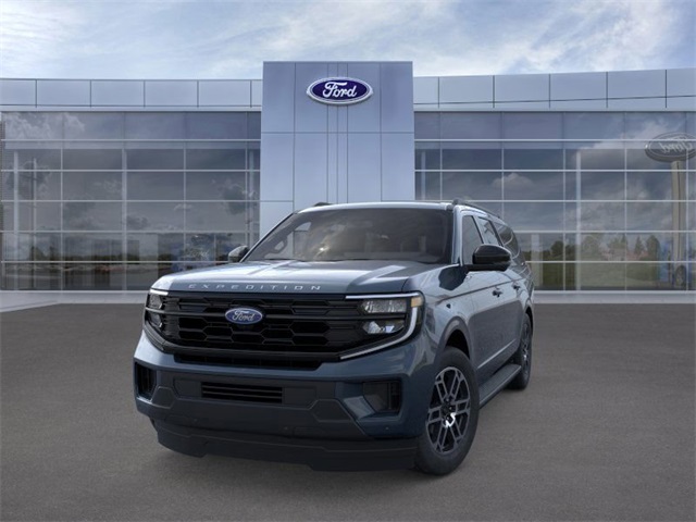 2025 Ford Expedition MAX photo 2