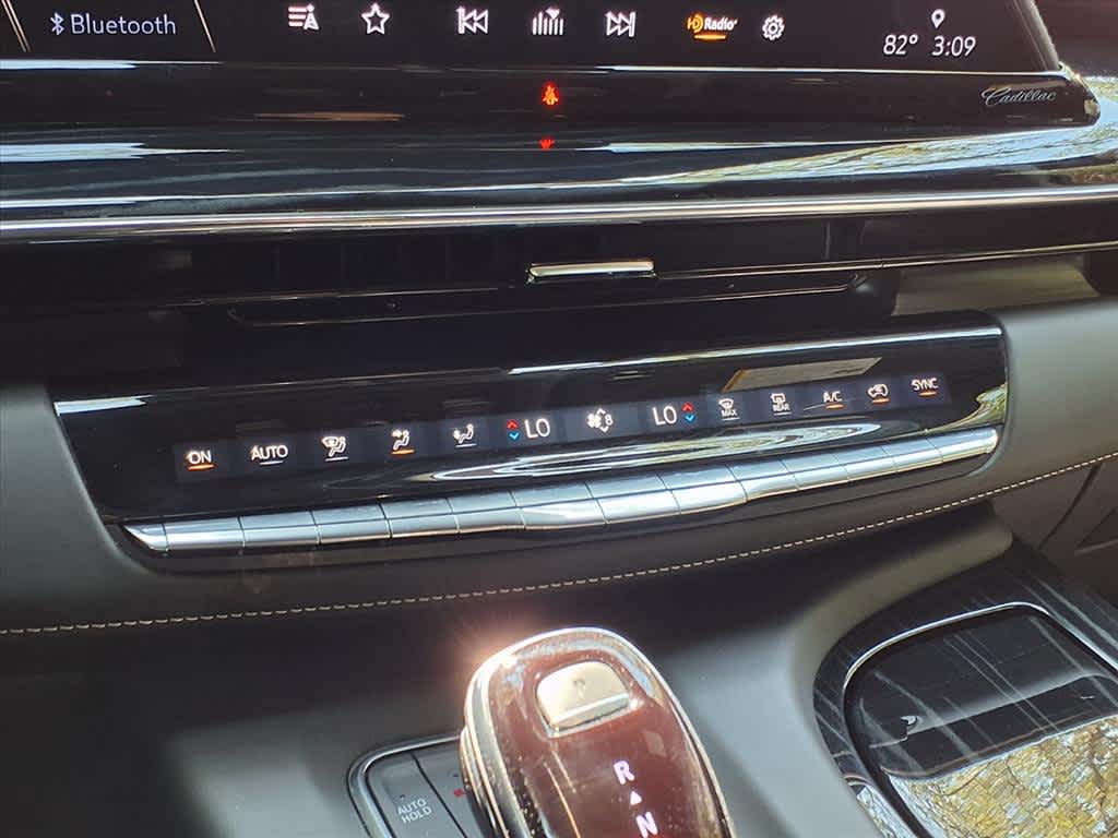 2024 Cadillac Escalade ESV V-Series photo 17