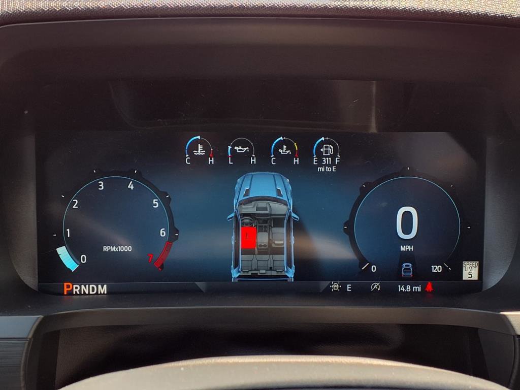 2025 Ford F-150 XLT photo 13
