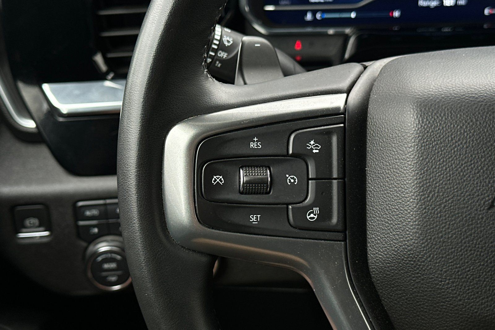 2023 Chevrolet Silverado 1500 LTZ photo 22