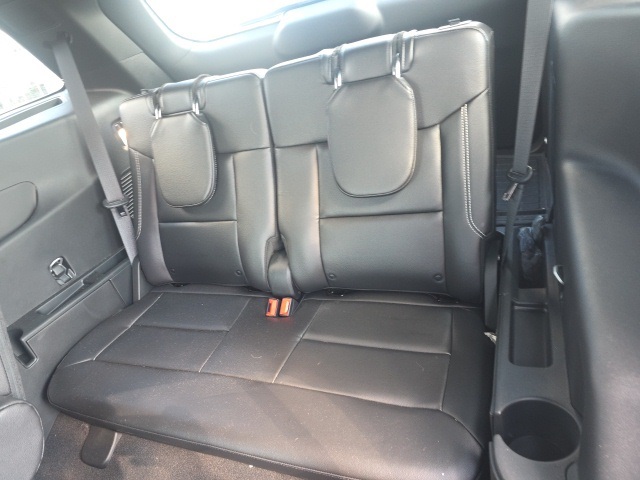 2024 Ford Explorer ST photo 9