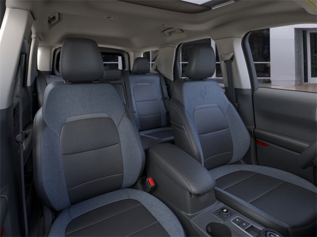 2025 Ford Bronco Sport Outer Banks photo 8