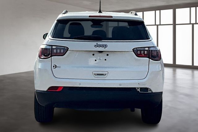 2019 Jeep Compass Latitude photo 4