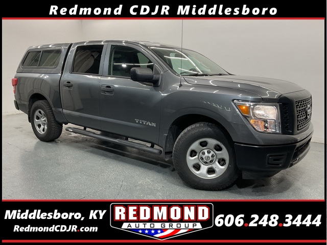 2017 Nissan Titan S's photo