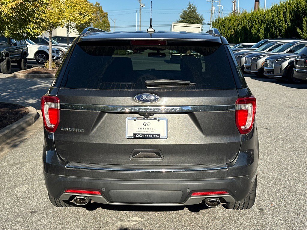 2019 Ford Explorer Limited photo 3