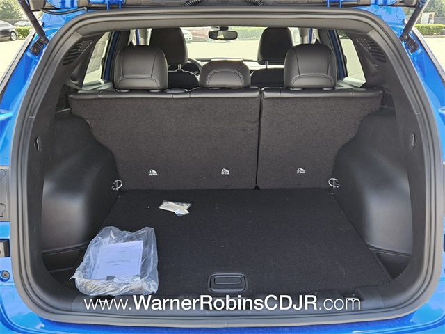 2026 Jeep Compass Latitude Altitude photo 11