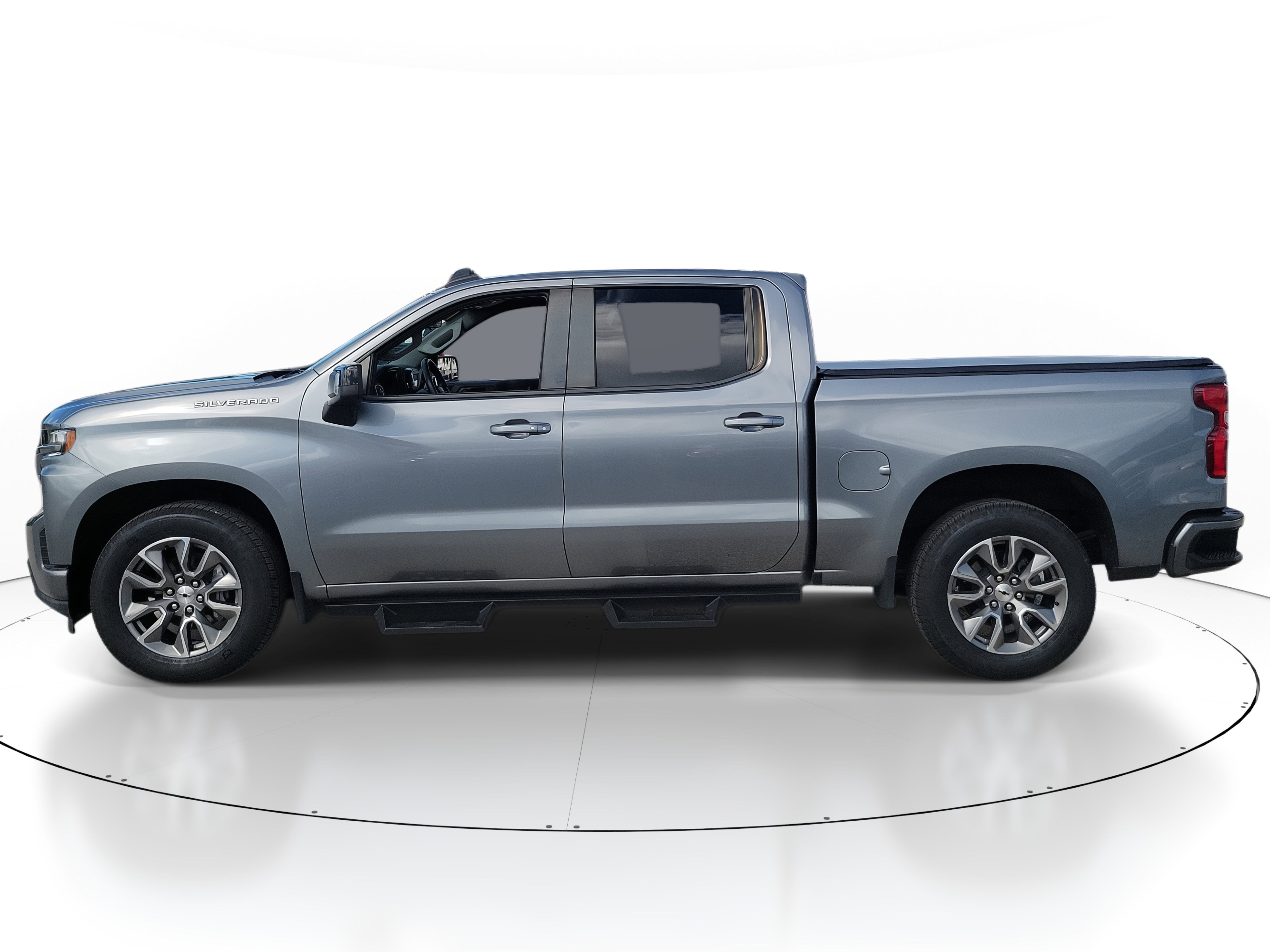 2021 Chevrolet Silverado 1500 RST photo 3