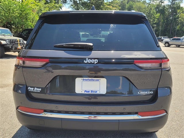 2025 Jeep Grand Cherokee Laredo X photo 9