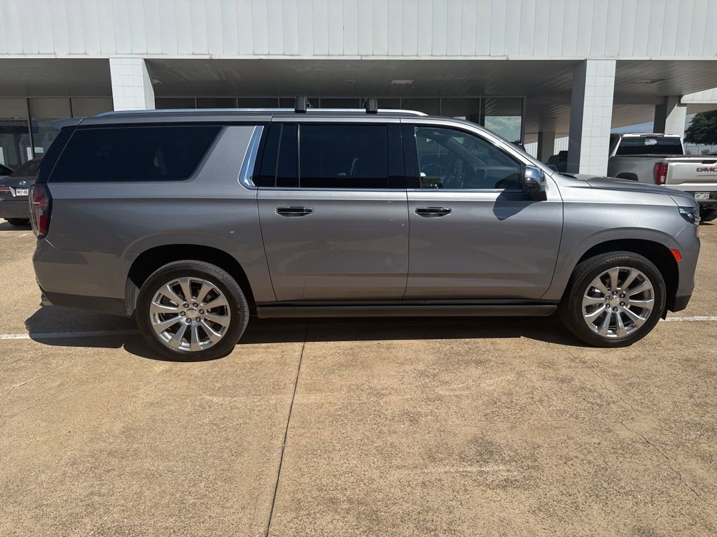 2021 Chevrolet Suburban Premier photo 8