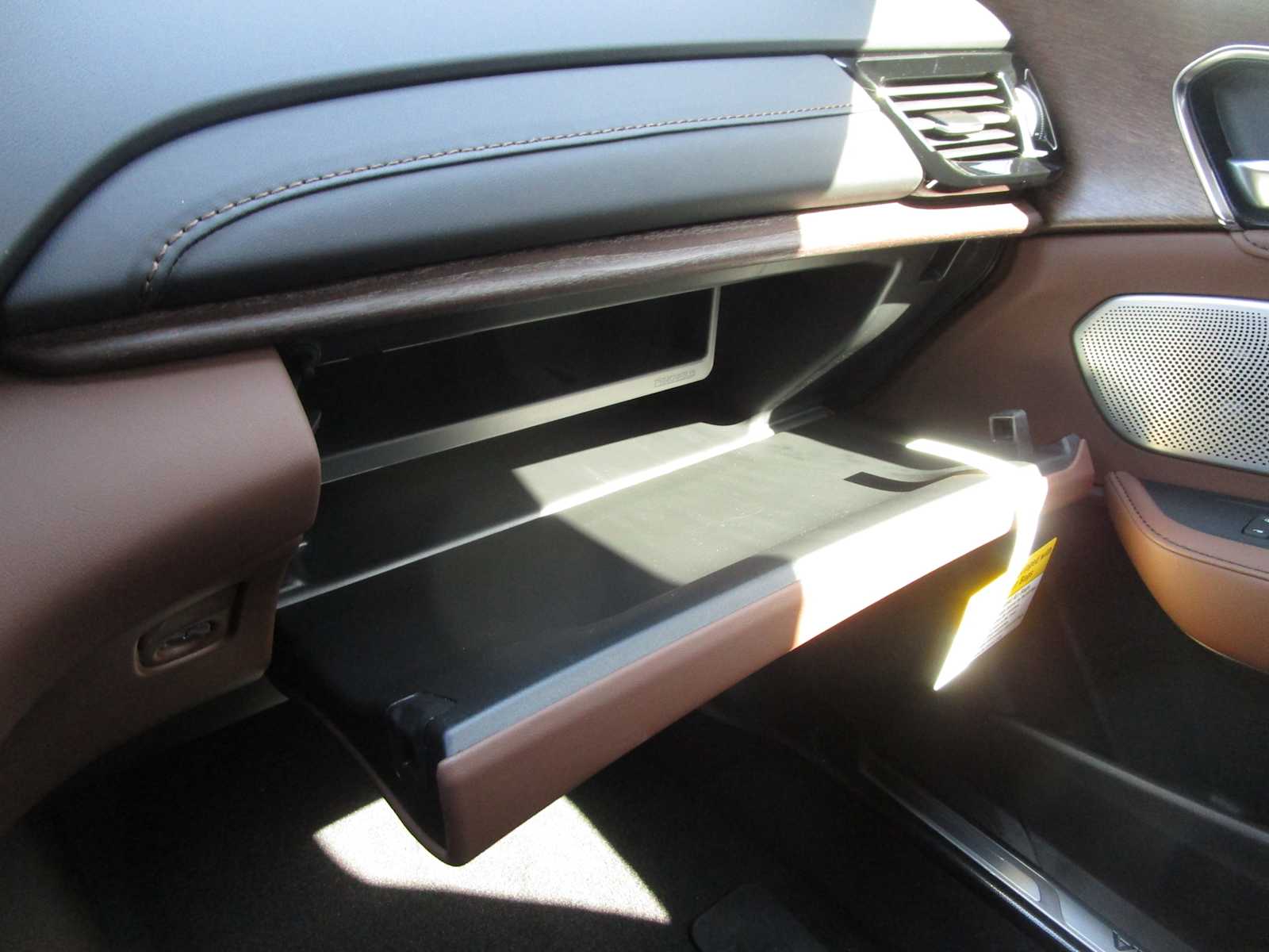 2025 Acura RDX Advance photo 25