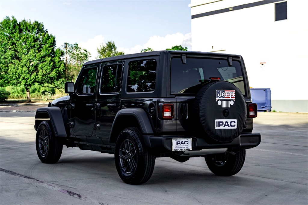 2025 Jeep Wrangler Sport S photo 4