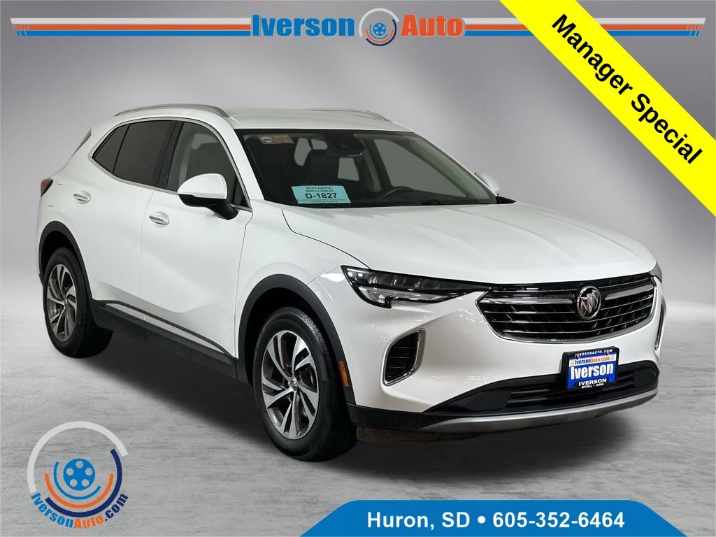 2022 Buick Envision Essence's photo