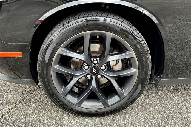 2019 Dodge Challenger SXT photo 28