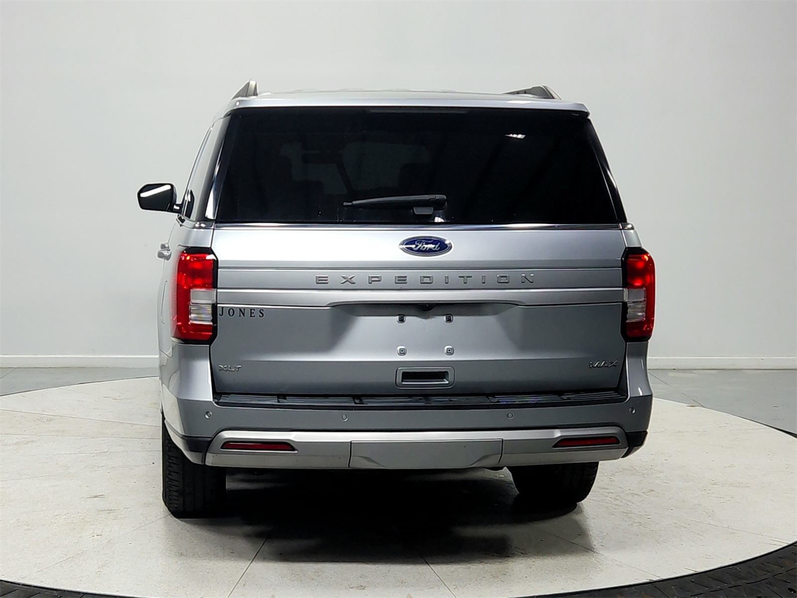 2023 Ford Expedition MAX XLT photo 4