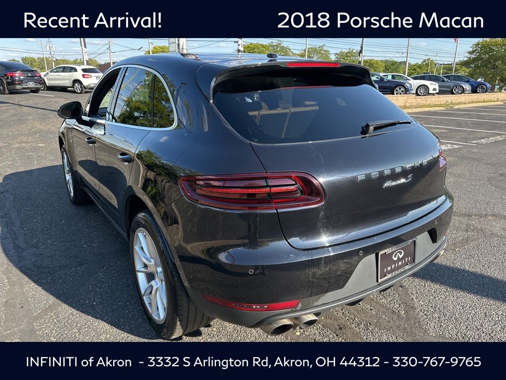 2018 Porsche Macan S photo 12