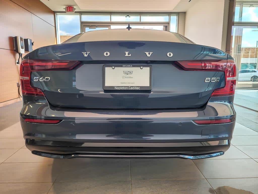 2024 Volvo S60 Ultimate photo 4