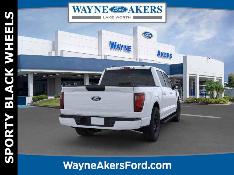 2025 Ford F-150 XLT photo 9