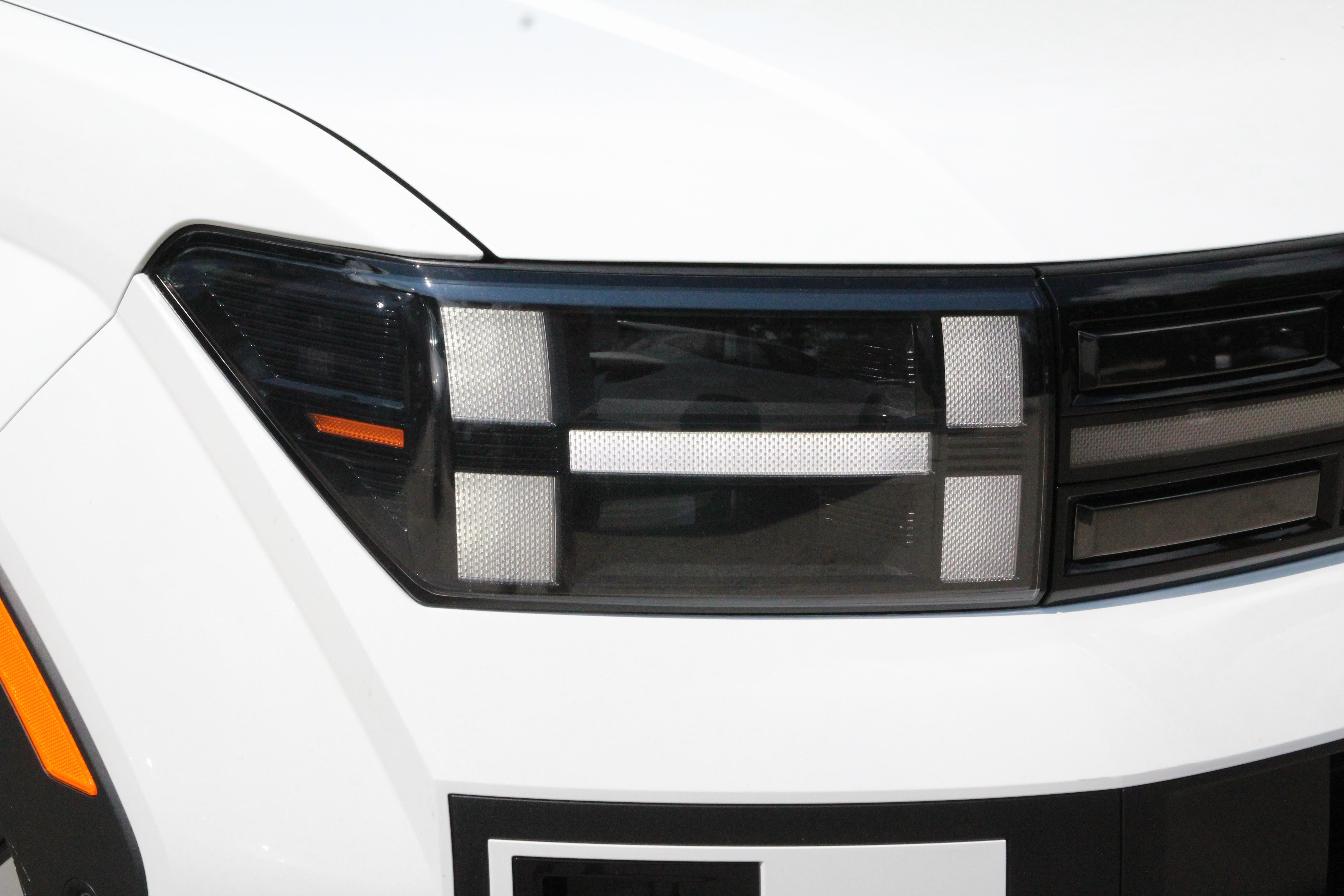 2026 Hyundai Santa Fe Limited photo 2