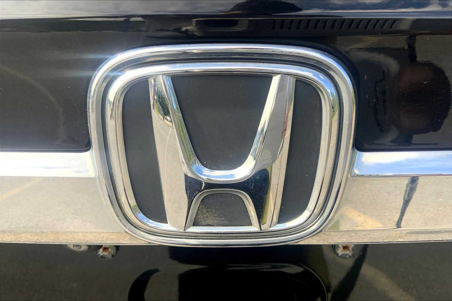 2020 Honda Odyssey EX-L photo 30