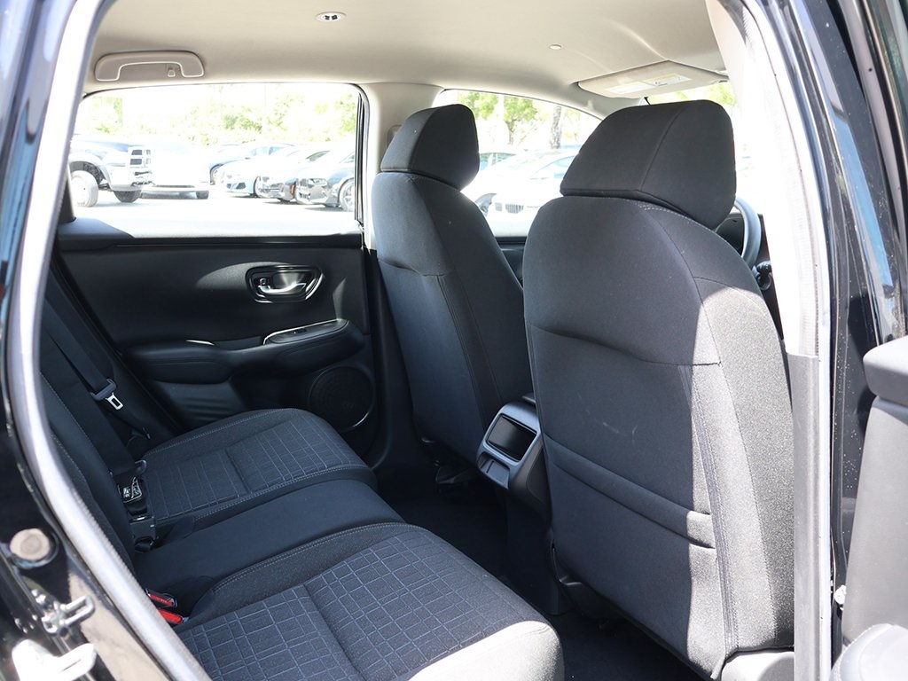 2023 Honda HR-V LX photo 27