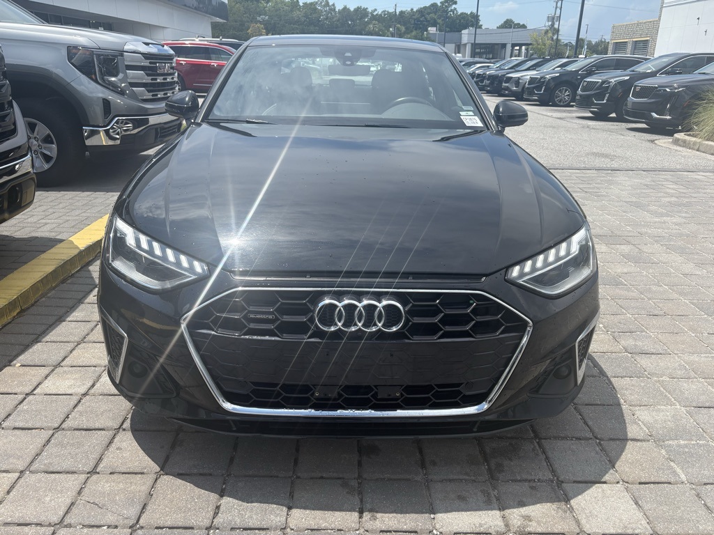 2024 Audi A4 S line Premium Plus 45 TFSI Quattro photo 2