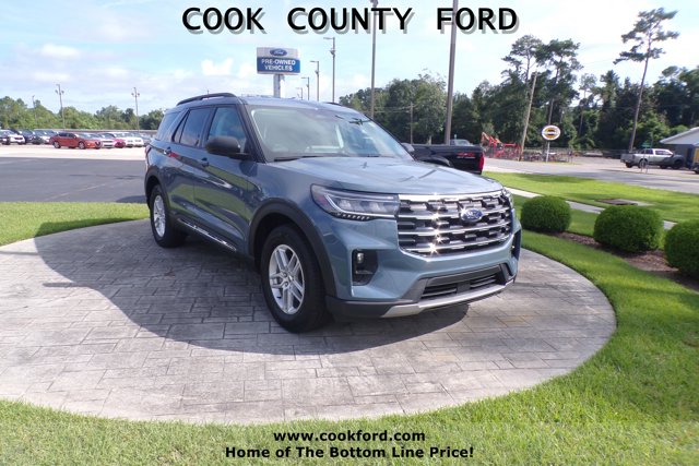2025 Ford Explorer Active's photo