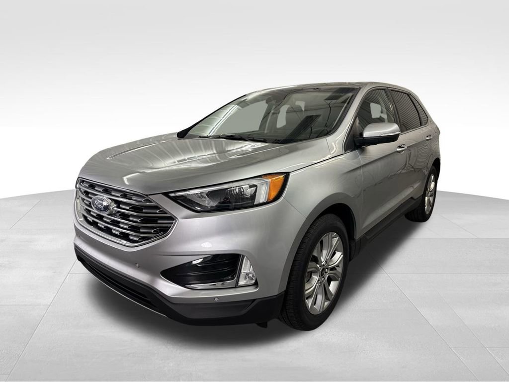 2024 Ford Edge Titanium photo 9