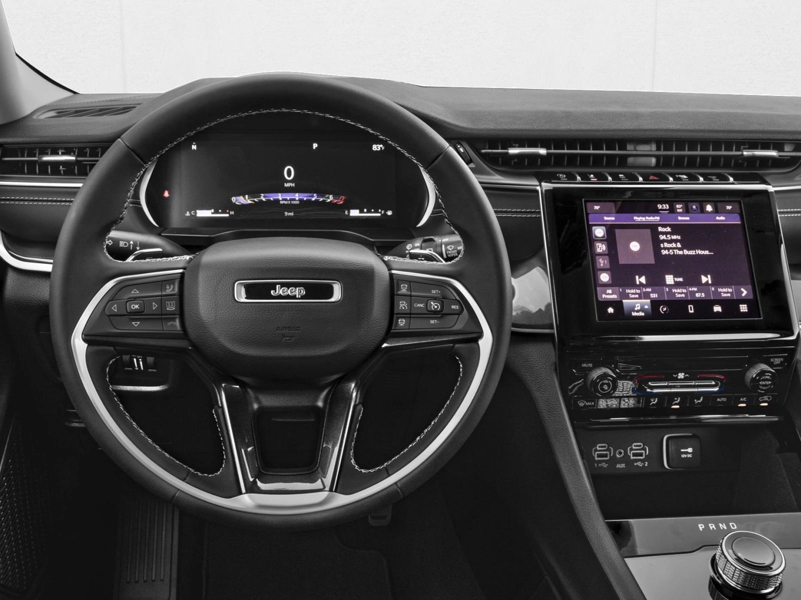 2025 Jeep Grand Cherokee Limited photo 4