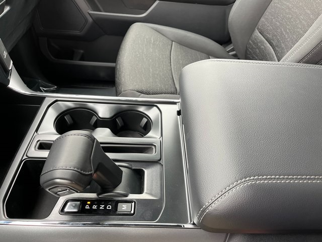 2025 Ford F-150 XLT photo 22