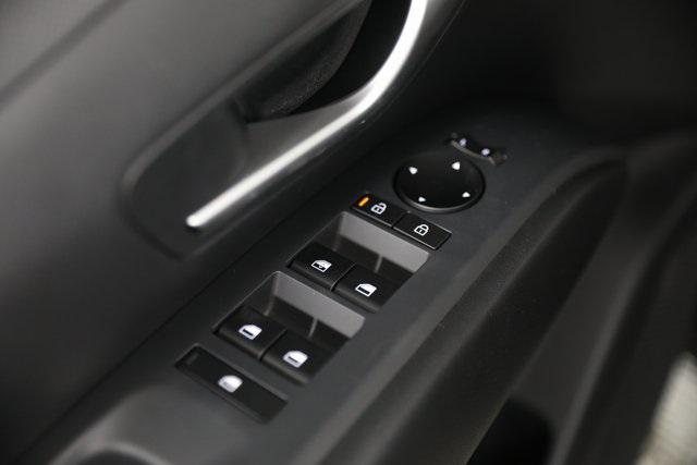 2026 Hyundai Santa Cruz SE photo 11