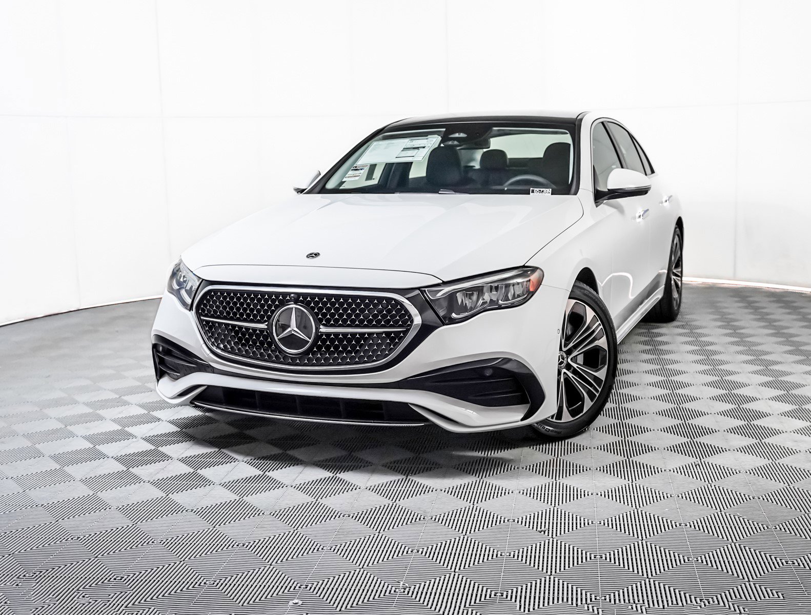 2026 Mercedes-Benz E-Class E350's photo