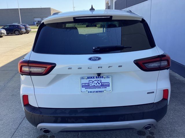 2023 Ford Escape Plug-In Hybrid Base photo 10