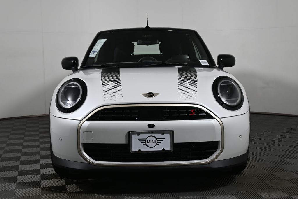2026 Mini Cooper Convertible Iconic photo 15
