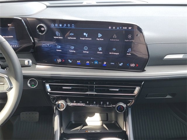 2026 Chevrolet Traverse photo 15