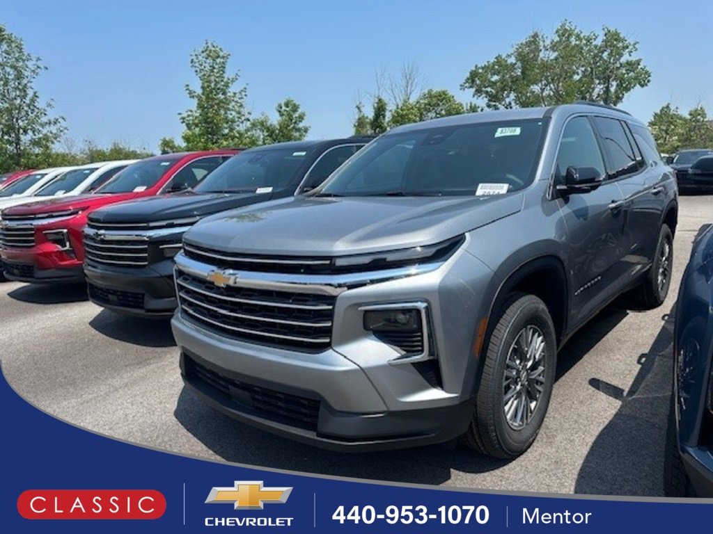 2025 Chevrolet Traverse LT's photo