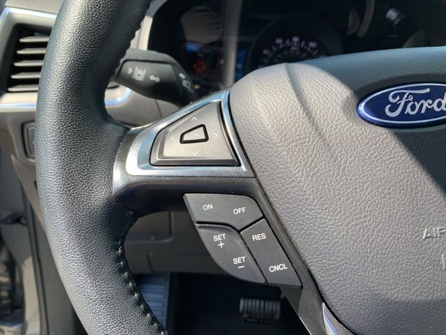 2024 Ford Edge Titanium photo 15