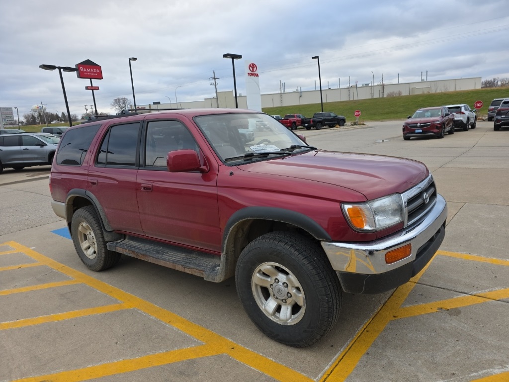 1998 Toyota 4Runner SR5 V6 photo 4