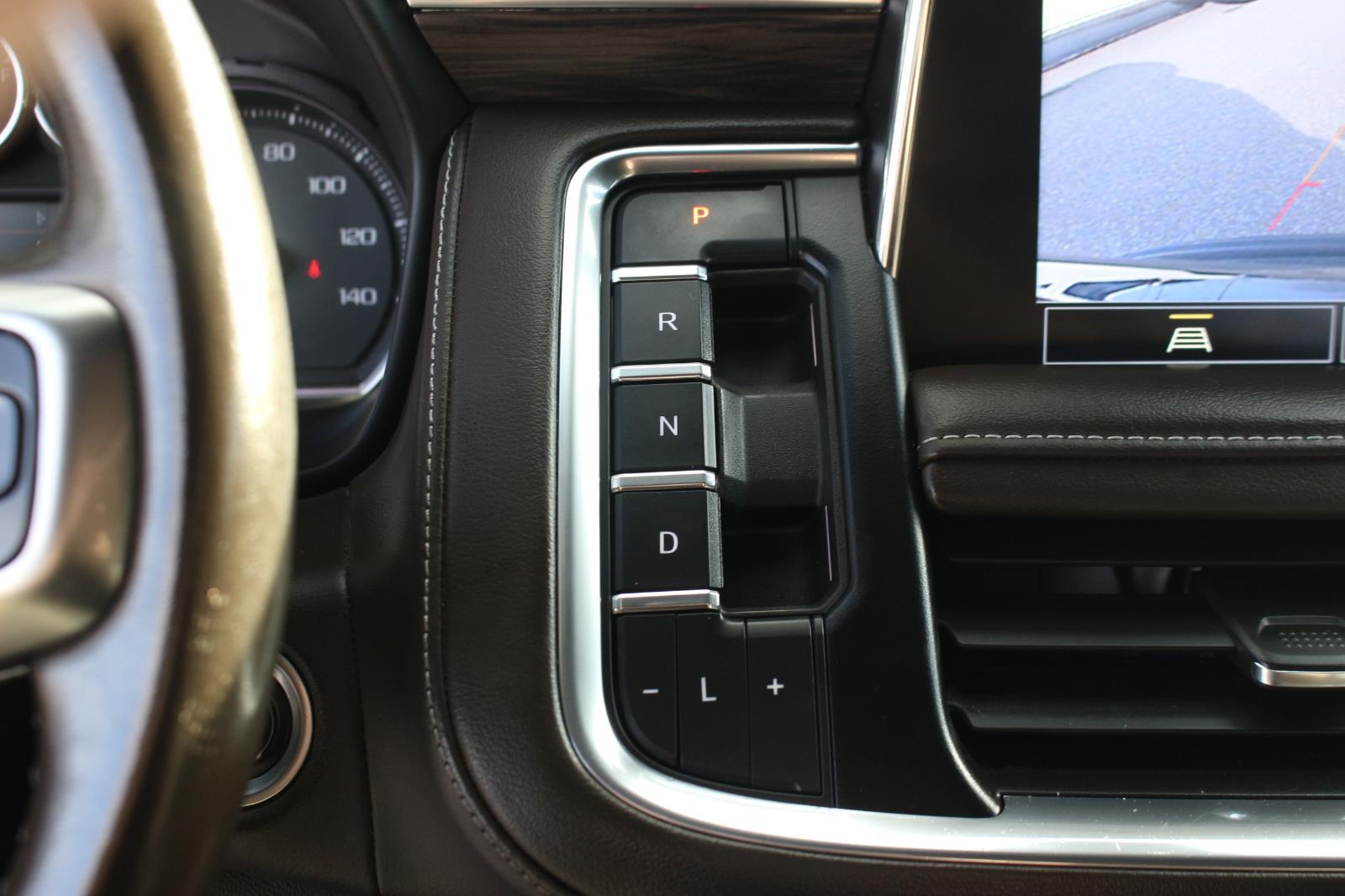 2021 Chevrolet Tahoe Z71 photo 29