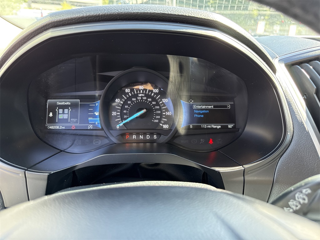 2022 Ford Edge SEL photo 18