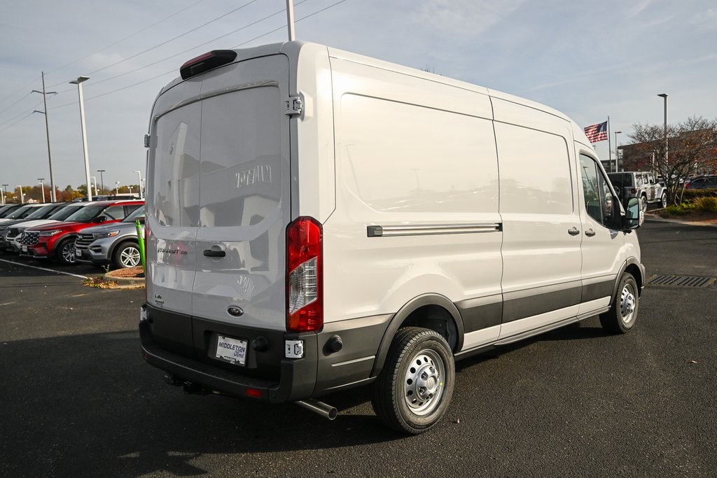 2024 Ford Transit photo 3