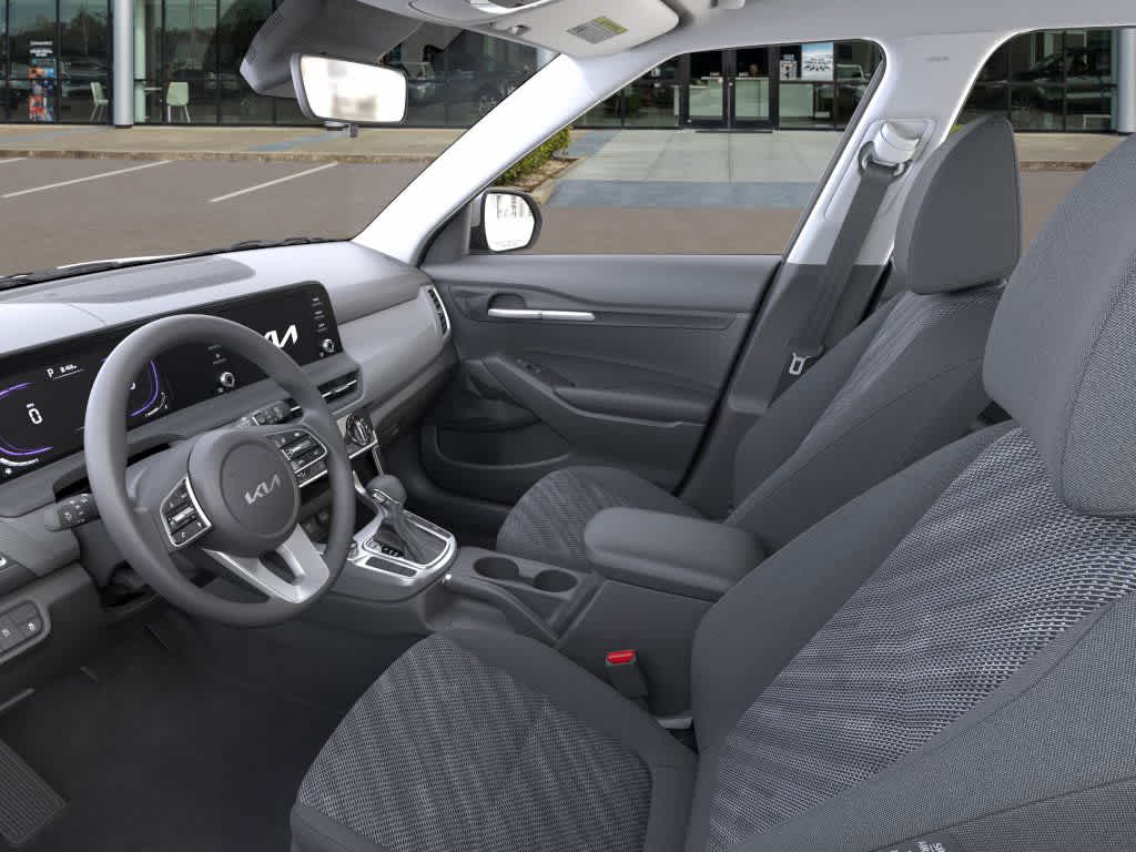 2026 Kia Seltos LX photo 13